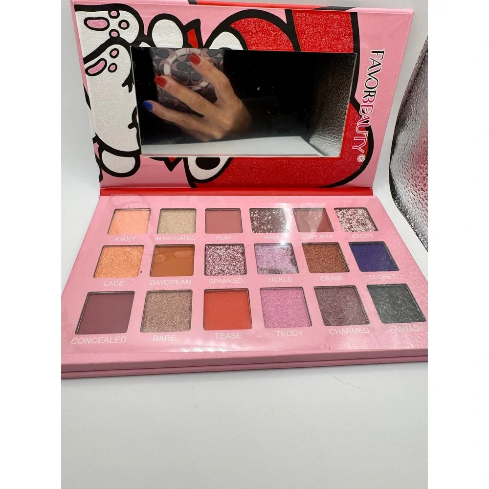 Favor Beauty My Melody Eyeshadow Palette 18 Shades Glitter Matte ES6394 New